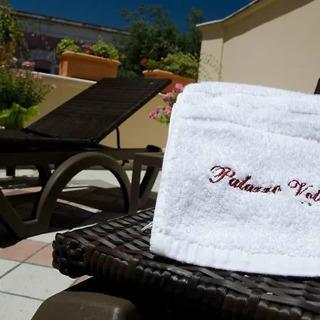 Palazzo Volta Boutique Luxury לינה וארוחת בוקר Nardò