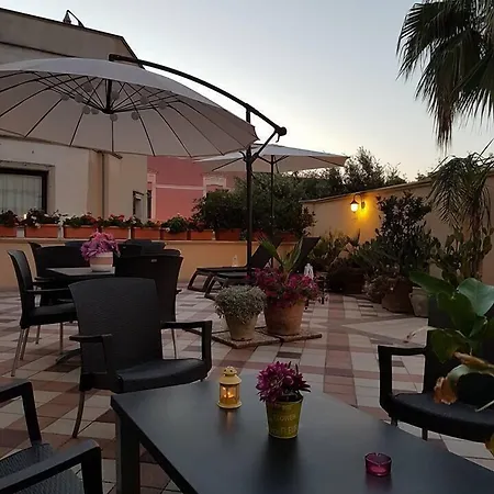 Palazzo Volta Boutique Luxury לינה וארוחת בוקר Nardò